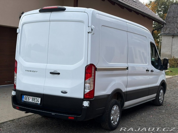 Ford Transit 2,0   L2H2. Rv 21. 1 maji 2021