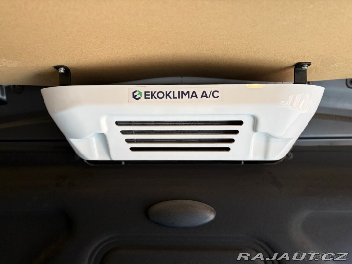 Ford Transit 2,0   L2H2. Rv 21. 1 maji 2021