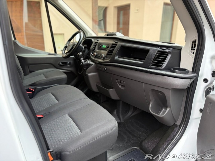Ford Transit 2,0   L2H2. Rv 21. 1 maji 2021