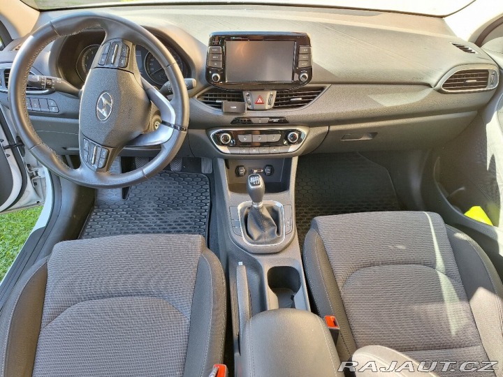 Hyundai i30 1,5 Prodám 2022