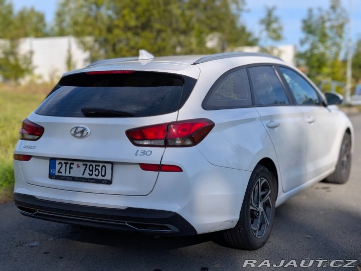 Hyundai i30 1,5 Prodám 2022