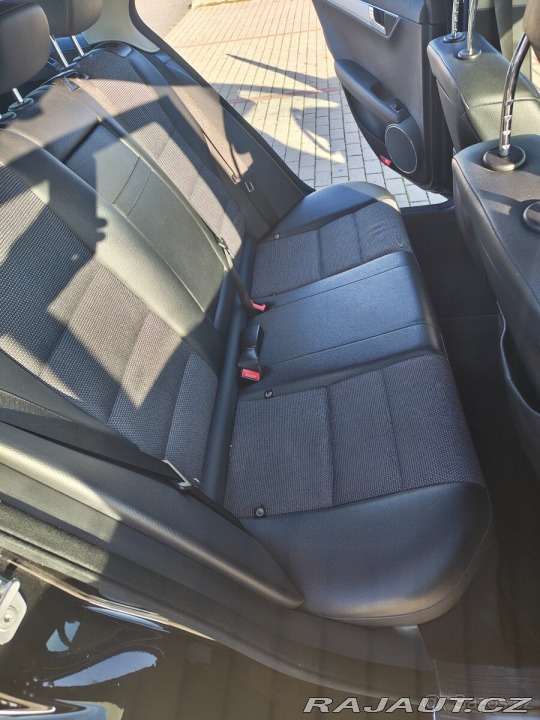 Mercedes-Benz C 2,2 200 CDI AVANTGARDE 2010