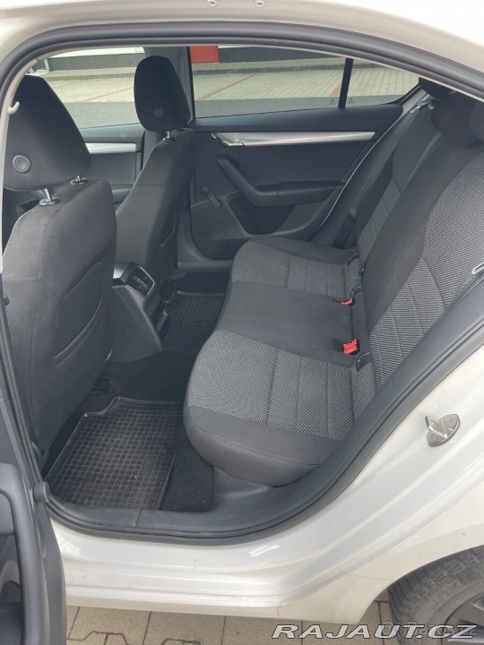 Škoda Octavia 1,2 TSI 77 kw 2013