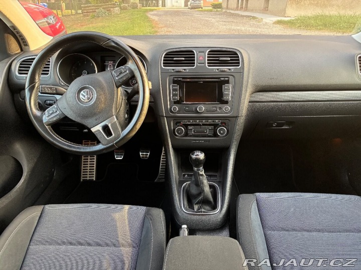 Volkswagen Golf 1,2 tsi STYLE rv.11/201 2011