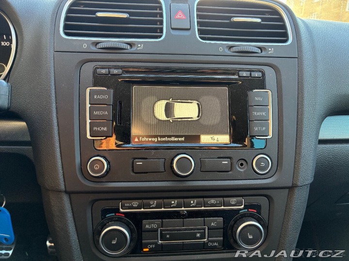 Volkswagen Golf 1,2 tsi STYLE rv.11/201 2011