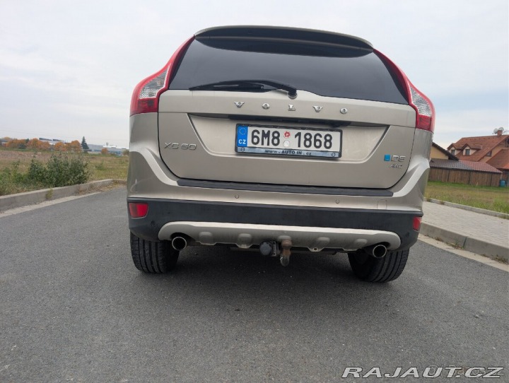 Volvo XC60  2012