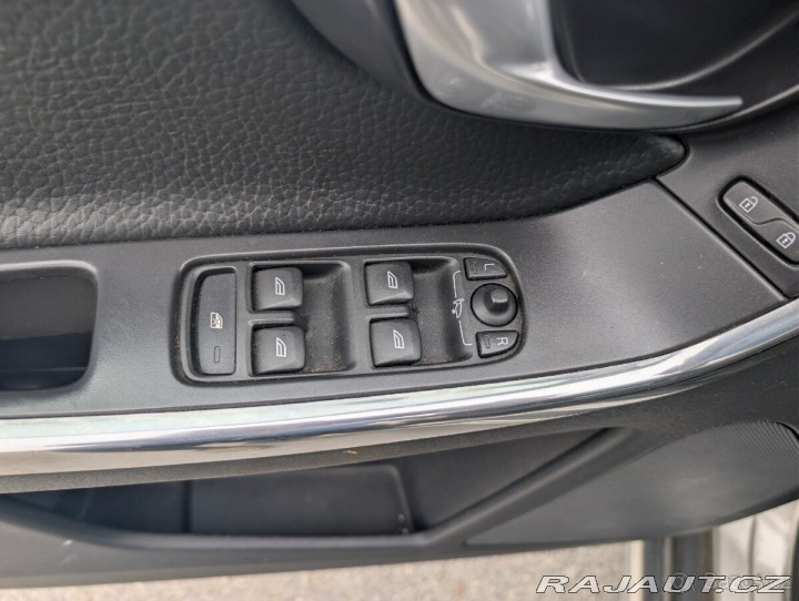 Volvo XC60  2012