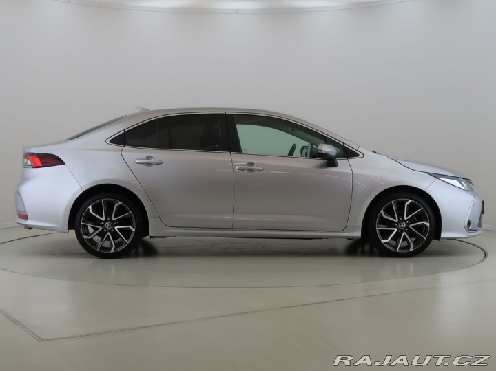 Toyota Corolla 1.8Hybrid,Executive,CZ,1M 2023