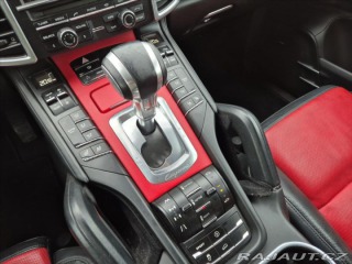 Porsche Cayenne 3,0 TDi Individual 2012