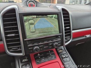 Porsche Cayenne 3,0 TDi Individual 2012