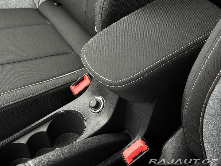 Škoda Kamiq 1.0TSi DSG 116PS KAMERA+P 2026