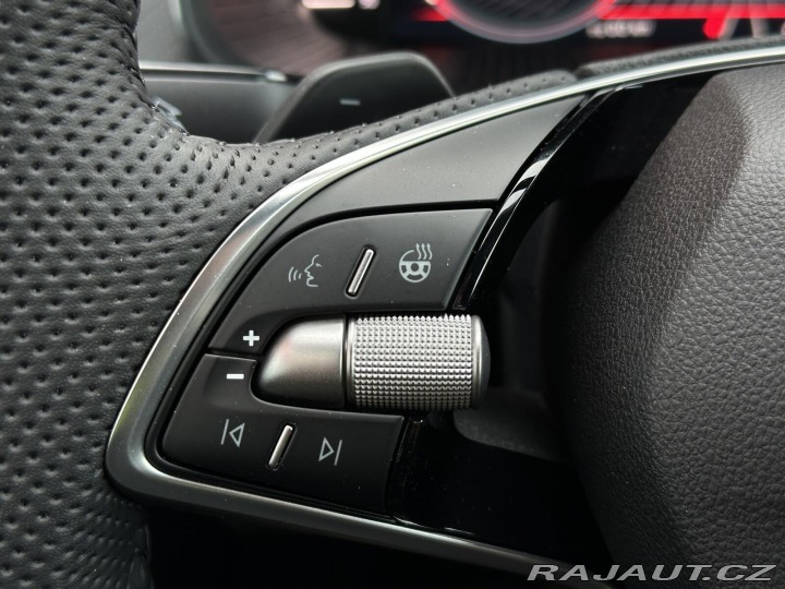 Škoda Kamiq 1.5TSi DSG Monte Carlo 15 2026