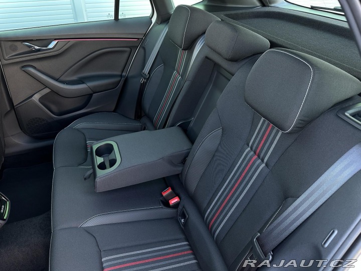 Škoda Kamiq 1.5TSi DSG Monte Carlo 15 2026