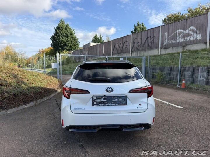 Toyota Corolla TS 1.8 Hybrid GR SPORT - 1800
