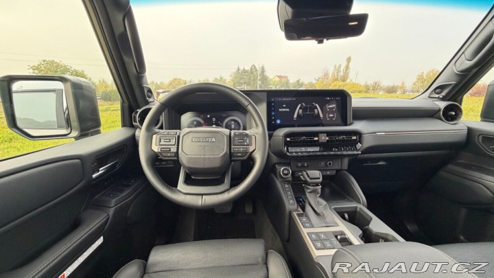 Toyota Land Cruiser 2.8L MHEV 8AT 4X4 Executi 2026