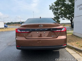 Toyota Camry 2.5 HEV Executive 1800
