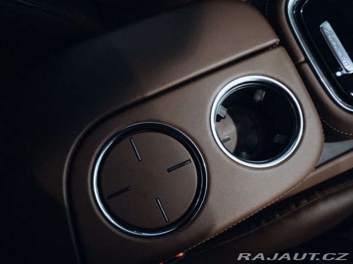 Porsche Panamera GTS Sport Turismo 338 kW 2020