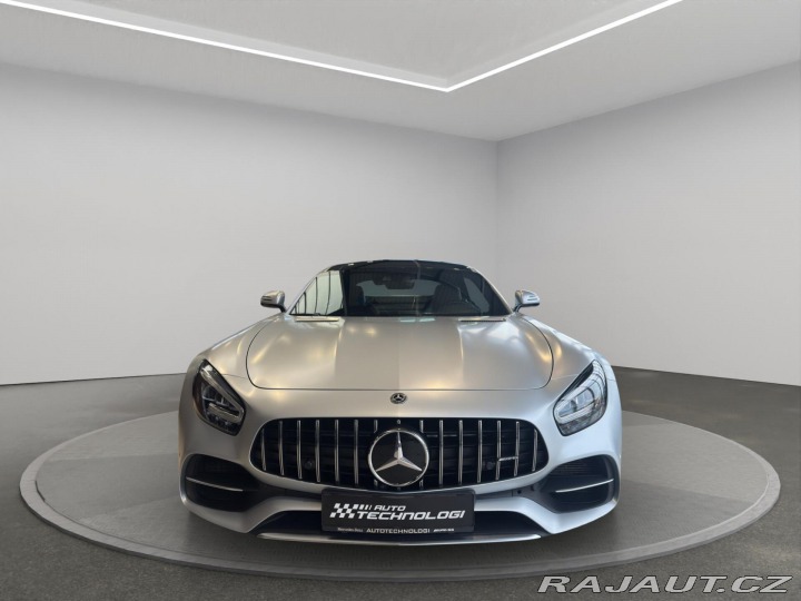 Mercedes-Benz AMG GT Mercedes S 2019