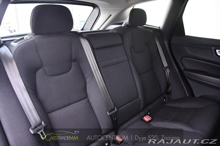 Volvo XC60 B4 AWD mHEV 2022