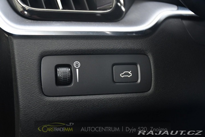 Volvo XC60 B4 AWD mHEV 2022
