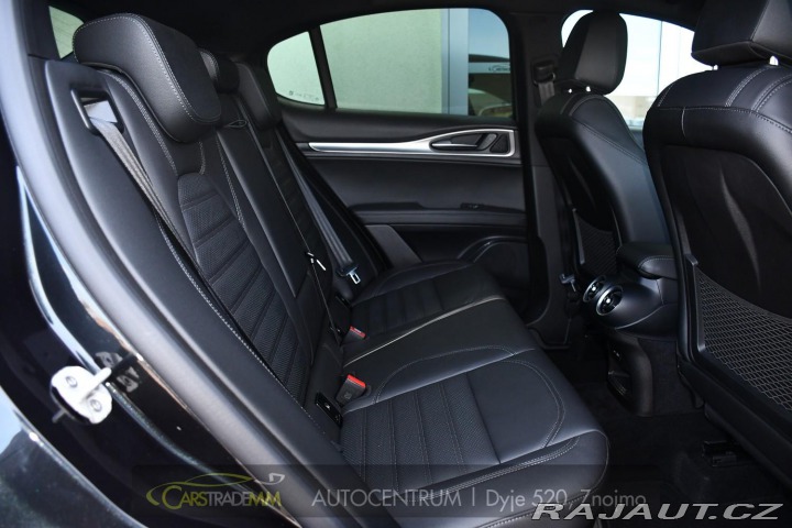 Alfa Romeo Stelvio 2,2 D 16V 210k Veloce AT8 2025
