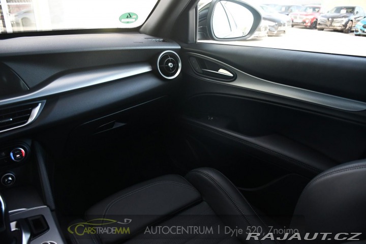 Alfa Romeo Stelvio 2,2 D 16V 210k Veloce AT8 2025