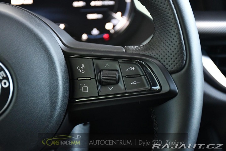 Alfa Romeo Stelvio 2,2 D 16V 210k Veloce AT8 2025