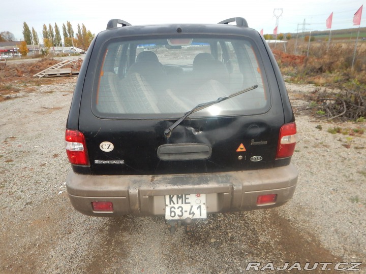 Kia Sportage 2.0 i, 4x4, TAŽNÉ 2001