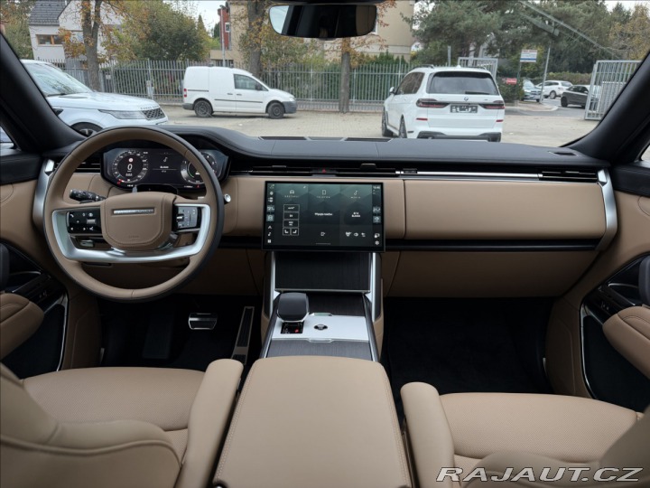 Land Rover Range Rover P460e HSE 2026