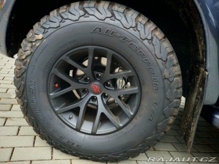 Toyota Hilux Arctic Trucks AT 35 1800