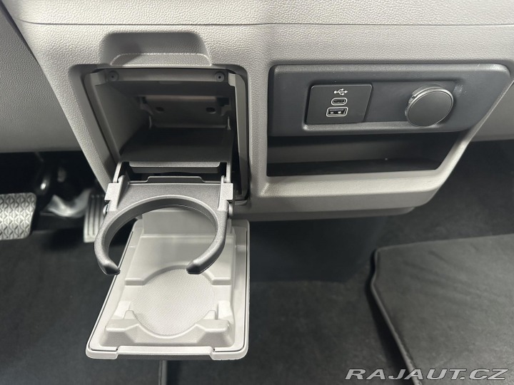 Volkswagen Caravelle REZERVACE!!! 2026