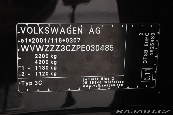 Volkswagen Passat 2,0 TDI 110 kW DSG ELEGAN 2023