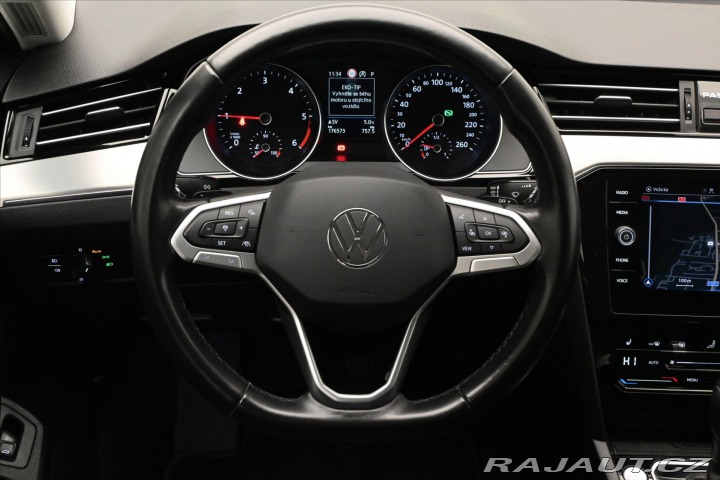 Volkswagen Passat 2,0 TDI 110 kW DSG ELEGAN 2023