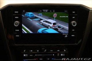 Volkswagen Passat 2,0 TDI 110 kW DSG ELEGAN 2023