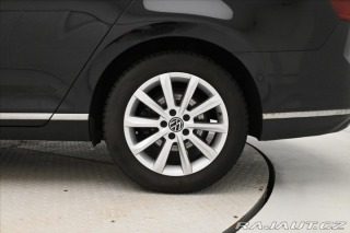 Volkswagen Passat 2,0 TDI 110 kW DSG ELEGAN 2023