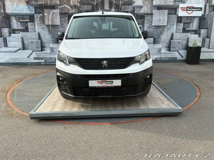 Peugeot Partner 1.5HDi, 96KW,VYHŘ. SEDADL 2020