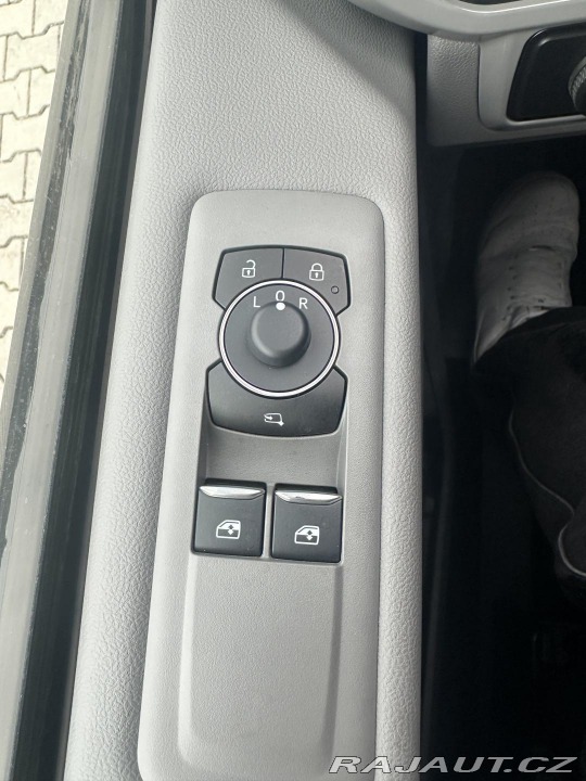 Volkswagen Caravelle 2.0TDI 125kW 4x4 8AUT DR 2026