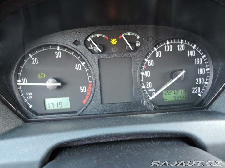 Škoda Fabia 1,9 TDi Tažné Nezávislé t 2002