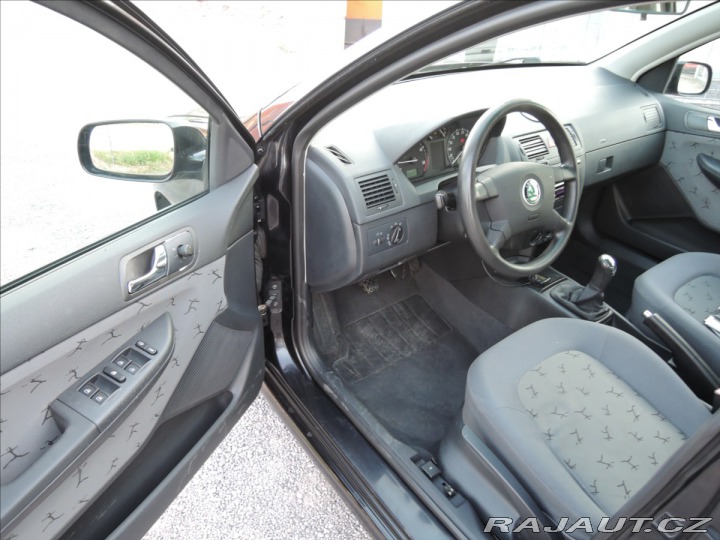 Škoda Fabia 1,9 TDi Tažné Nezávislé t 2002