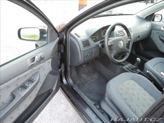 Škoda Fabia 1,9 TDi Tažné Nezávislé t 2002