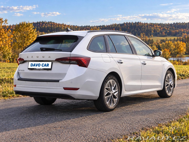Škoda Octavia 2,0 TDI 110kW DSG DPH Mat 2022