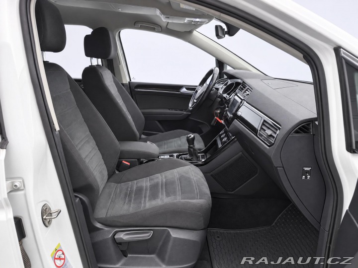 Volkswagen Touran 1,4 TSI Highline CZ Aut.k 2017