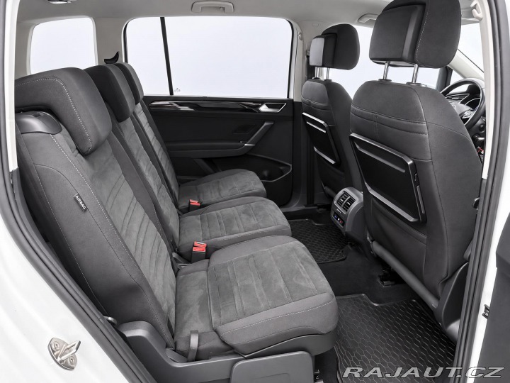 Volkswagen Touran 1,4 TSI Highline CZ Aut.k 2017