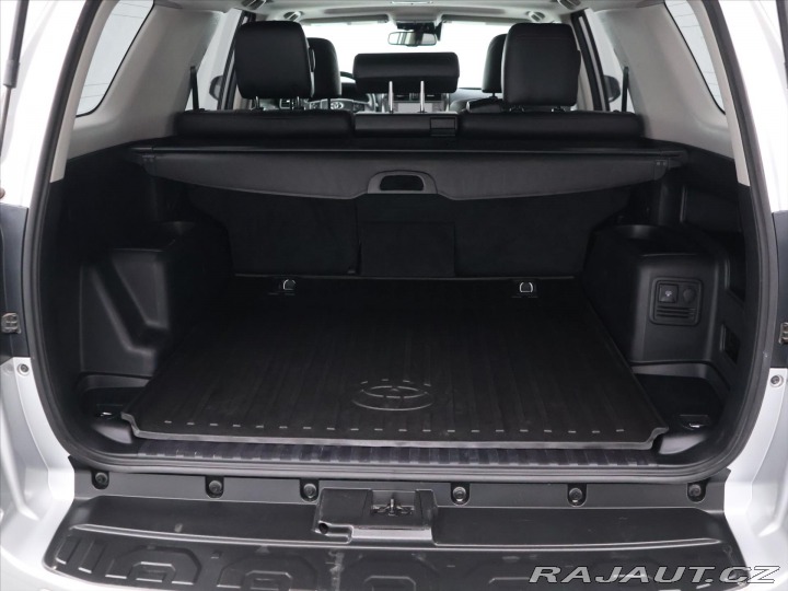 Toyota Ostatní modely 4Runner 4,0 L V6 202kW 4WD AUT LE 2021