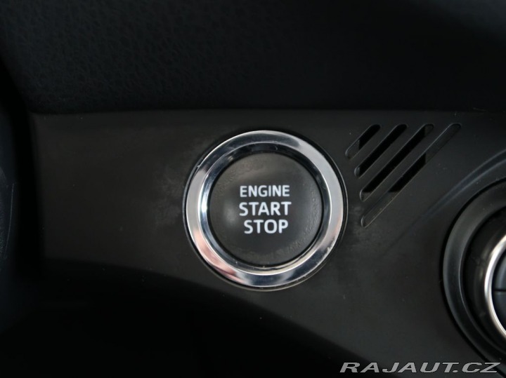 Toyota Yaris 1.3VVT-i,73kW,Manuál,CZ,1 2014