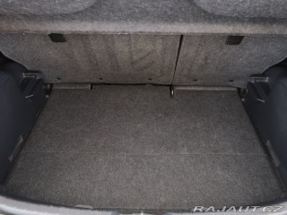 Toyota Yaris 1.3VVT-i,73kW,Manuál,CZ,1 2014