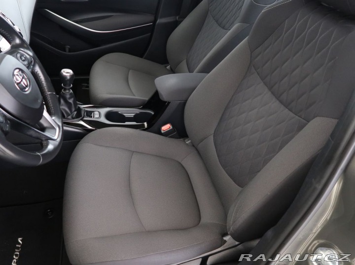 Toyota Corolla 1.6,97KW,Valvematic,Manuá 2020