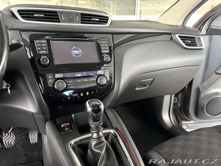 Nissan Qashqai 1,2DIG-T*Navi*Kamera*Tažn 2016