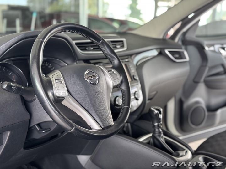 Nissan Qashqai 1,2DIG-T*Navi*Kamera*PDC* 2017
