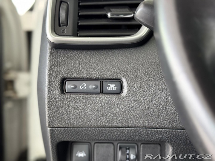 Nissan Qashqai 1,2DIG-T*Navi*Kamera*PDC* 2017